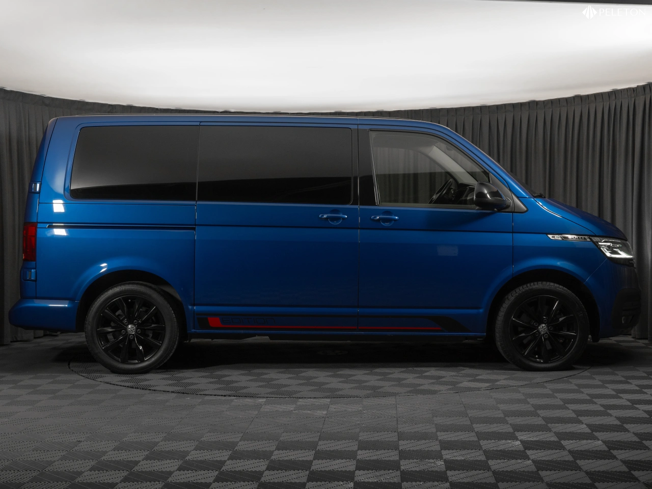 Volkswagen Caravelle