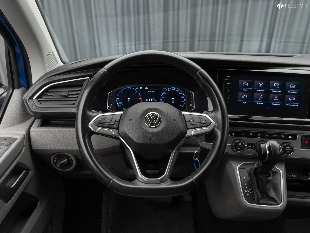 Volkswagen Caravelle