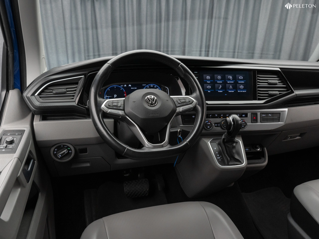 Volkswagen Caravelle