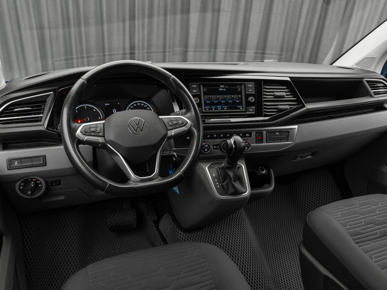 Volkswagen Caravelle