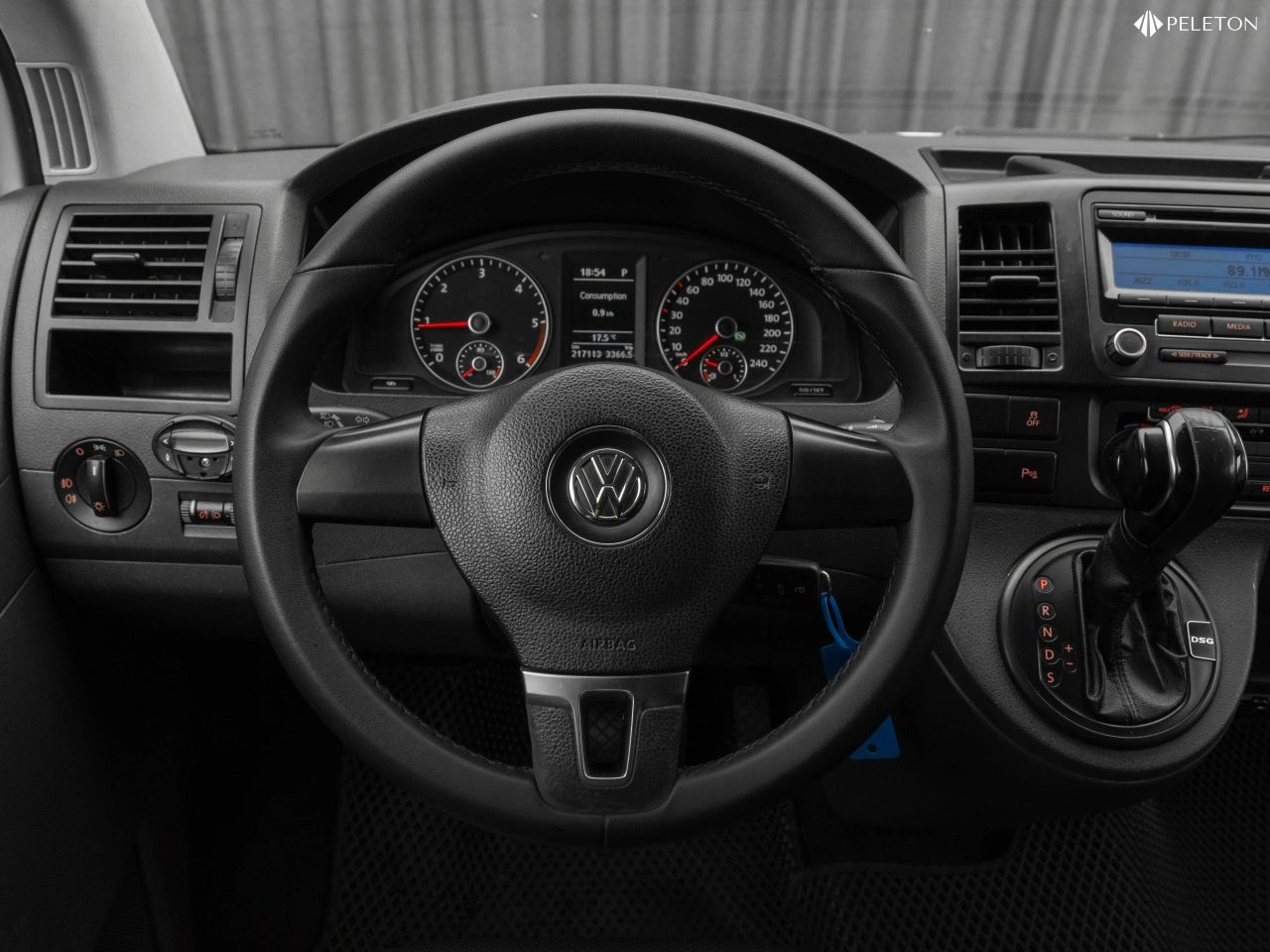 Volkswagen Caravelle