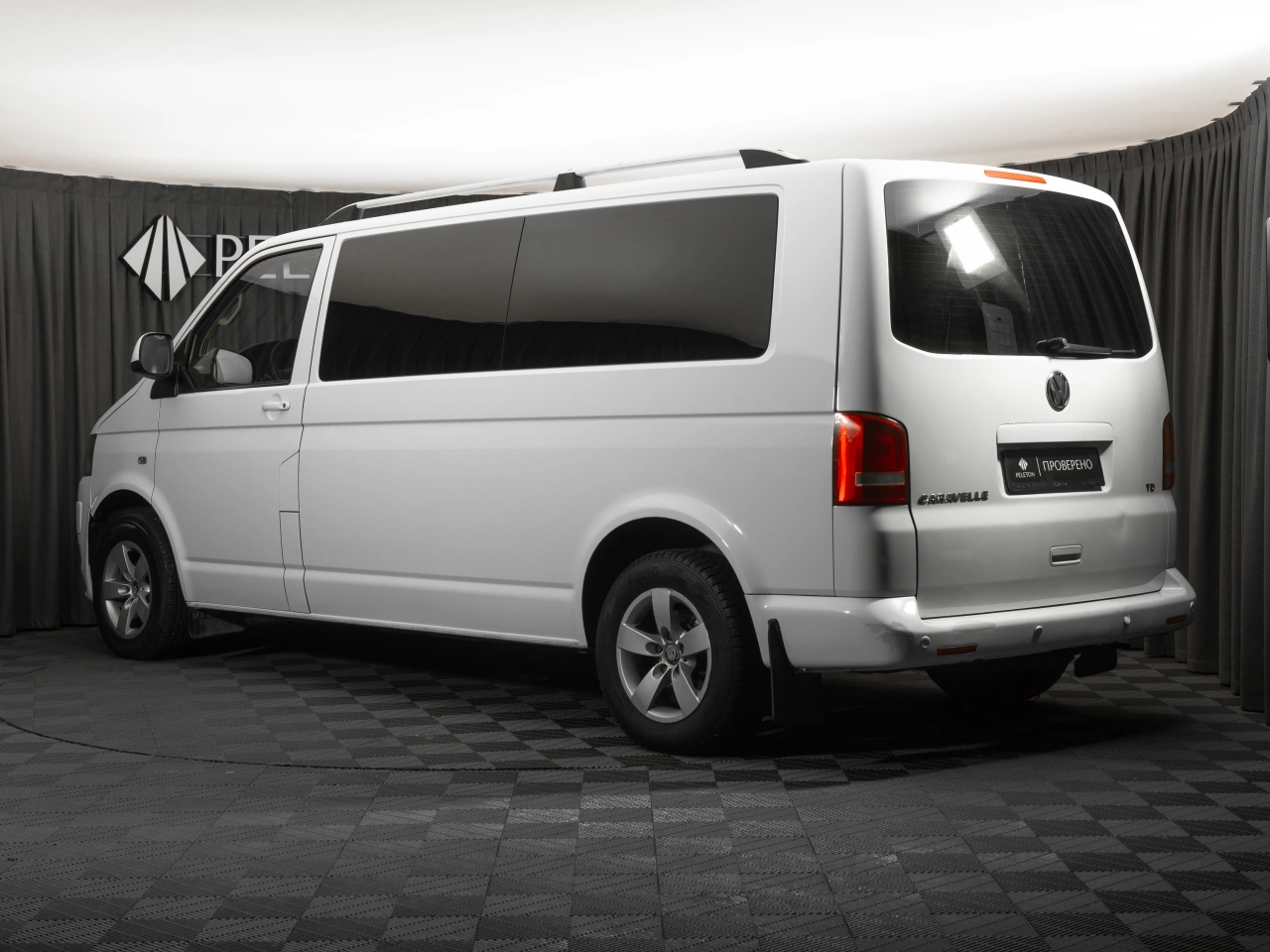 Volkswagen Caravelle