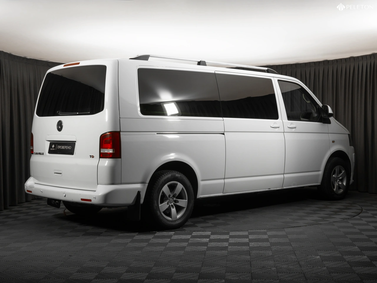 Volkswagen Caravelle