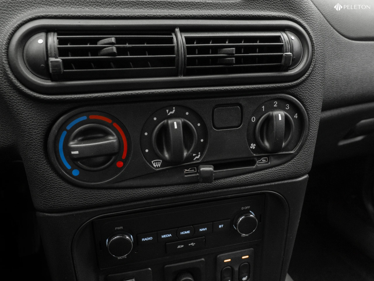 Lada (ВАЗ) Niva Travel