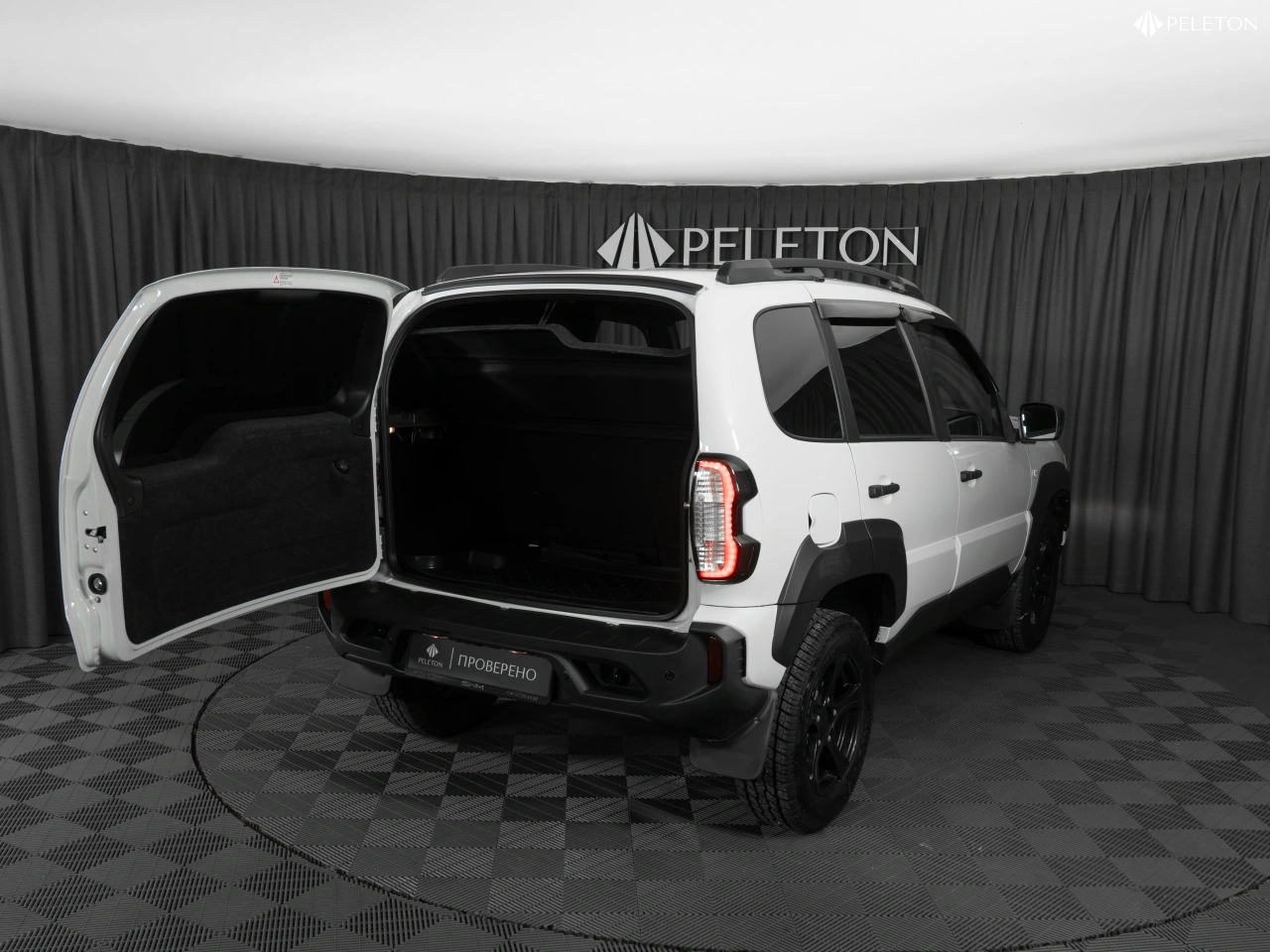 Lada (ВАЗ) Niva Travel