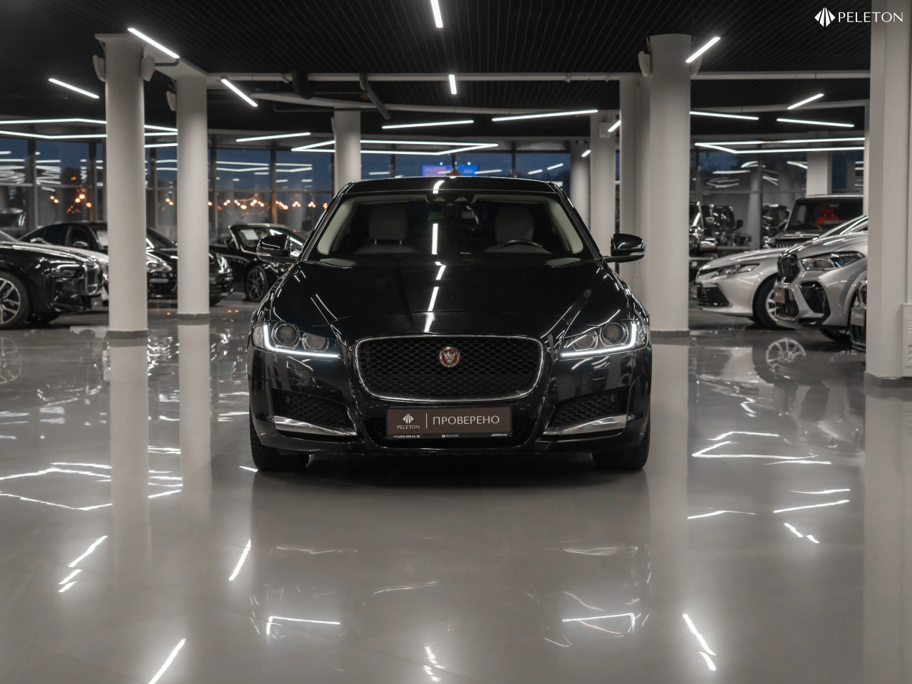 Jaguar XF