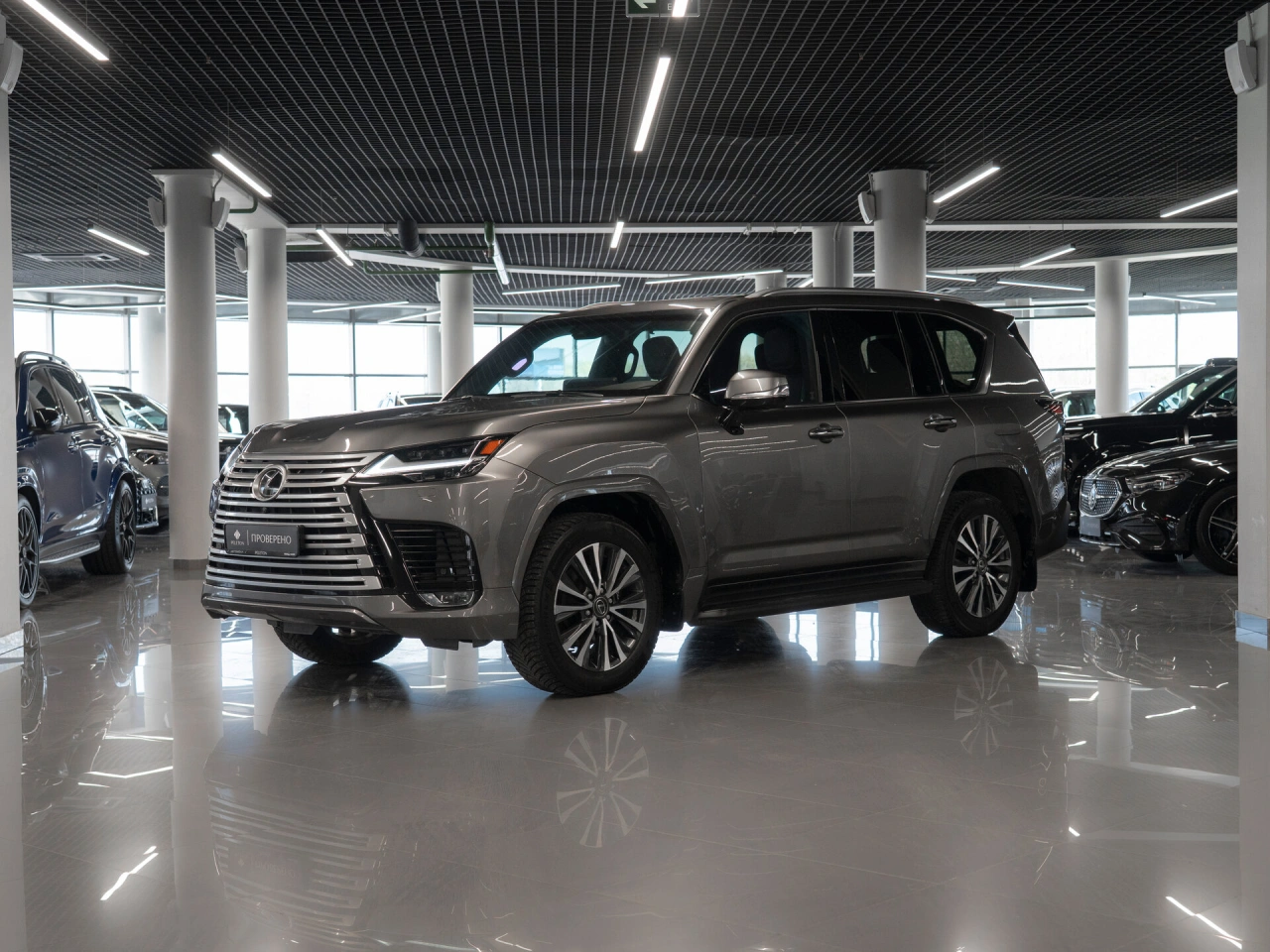 Lexus LX