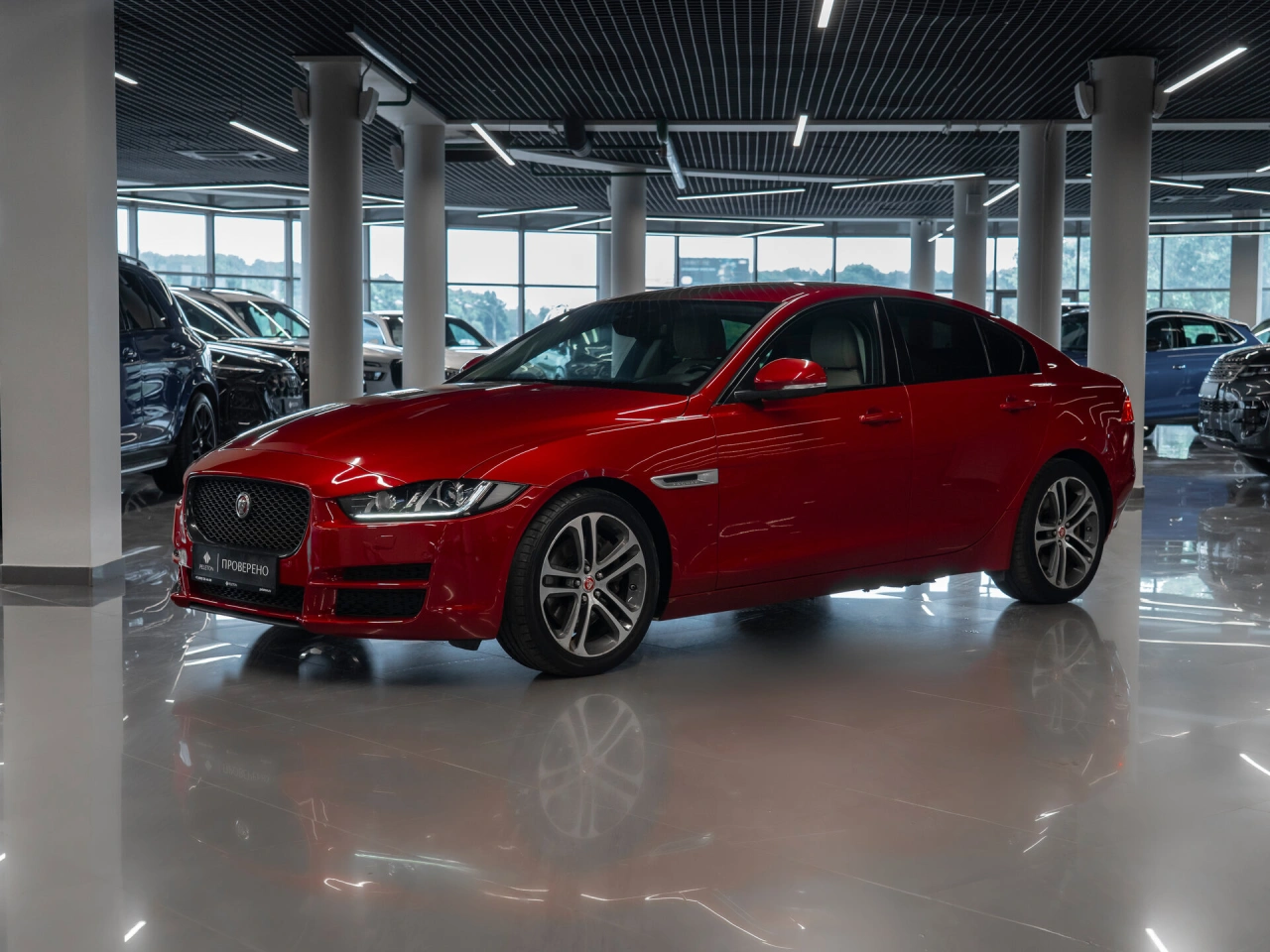 Jaguar XE
