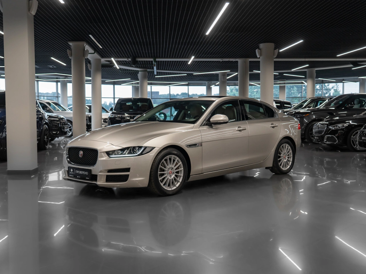 Jaguar XE