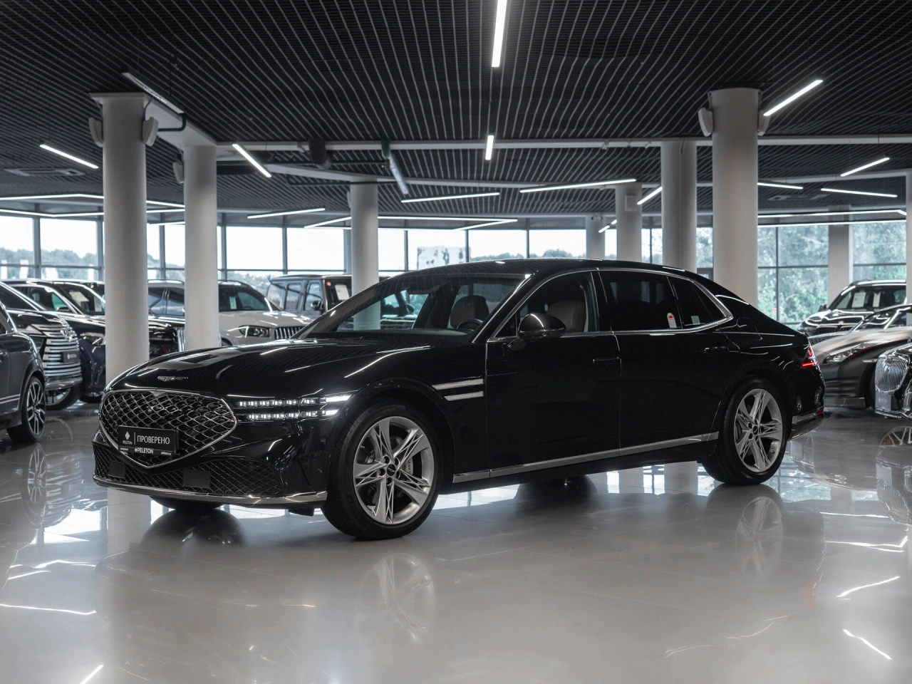 Genesis G90